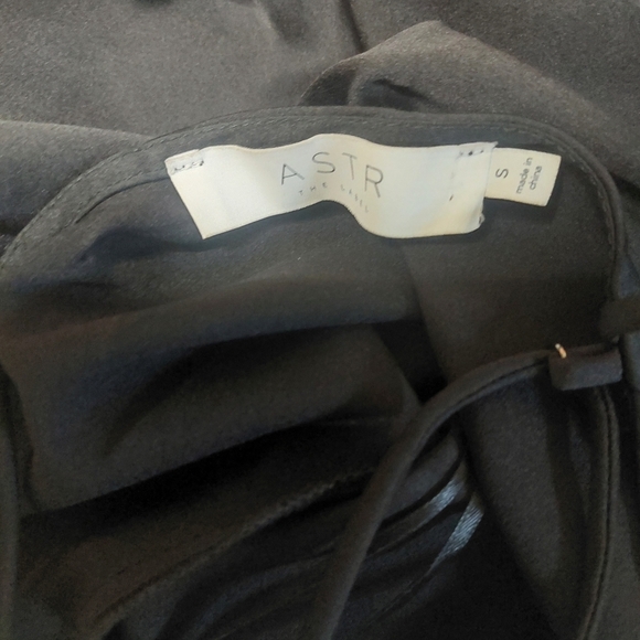 ASTR THE LABEL DRESS - Picture 5 of 5